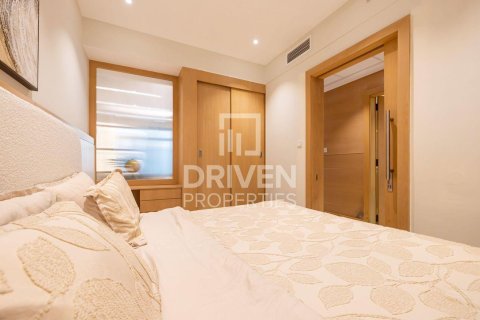 Apartamento en The Residences, Downtown Dubai (Downtown Burj Dubai), Dubai, estudio, 85.75 m², № 128038 - foto 8
