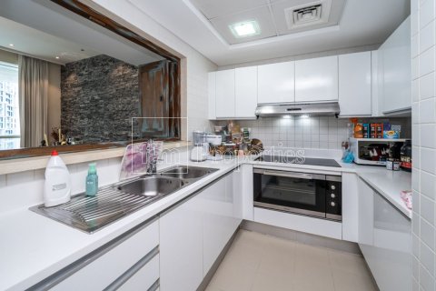 Apartment in Dubai 2 bedrooms, 152.1 sq.m. № 67629 - photo 9