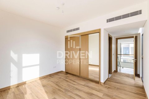 Villa in Al Furjan, Dubai 4 bedrooms, 577 sq.m. № 86354 - photo 26