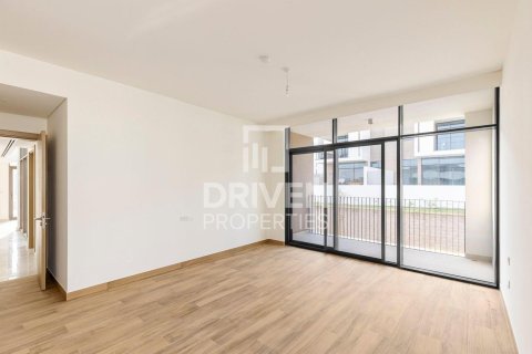 Villa in Al Furjan, Dubai 4 bedrooms, 577 sq.m. № 86354 - photo 24