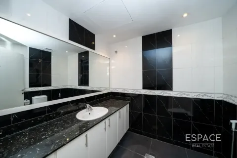 Villa in Meadows 1, Meadows, Dubai 6 bedrooms, 457 sq.m. № 122936 - photo 7