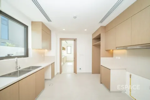 Villa à Al Furjan, Dubai, 5 chambres, 455 m², № 122935 - photo 6