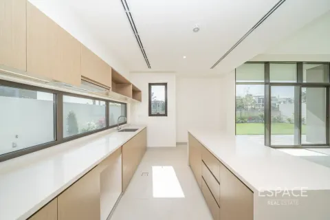 Villa à Al Furjan, Dubai, 5 chambres, 455 m², № 122935 - photo 5