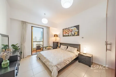 Apartment in Jumeirah Beach Residence, Dubai 2 bedrooms, 120 sq.m. № 122933 - photo 2