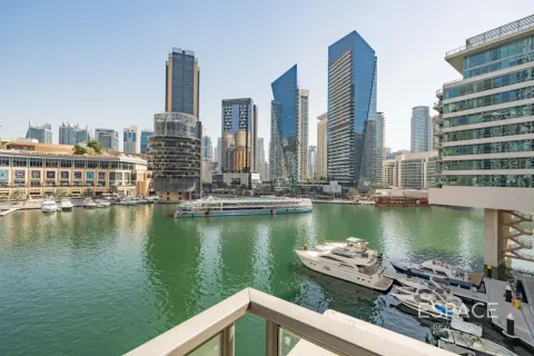 Apartment in Dubai Marina, Dubai 3 bedrooms, 181 sq.m. № 122937 - photo 20