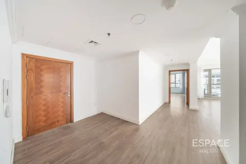 Apartment in Dubai Marina, Dubai 3 bedrooms, 181 sq.m. № 122937 - photo 16