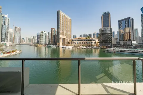 Apartment in Dubai Marina, Dubai 3 bedrooms, 181 sq.m. № 122937 - photo 19