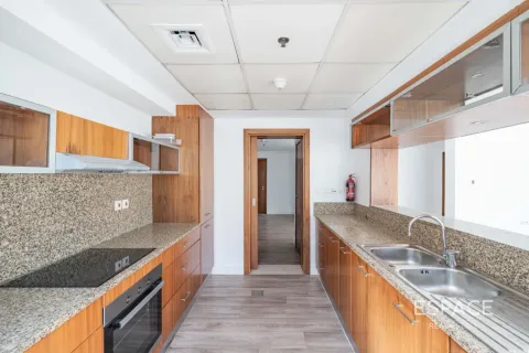 Apartment in Dubai Marina, Dubai 3 bedrooms, 181 sq.m. № 122937 - photo 8