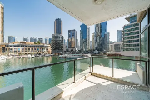 Apartment in Dubai Marina, Dubai 3 bedrooms, 181 sq.m. № 122937