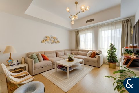 Villa en Springs 10, The Springs, Dubai, 3 dormitorios, 290 m², № 75896 - foto 3