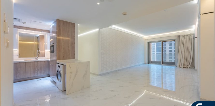 Квартира в Дубай Марине, Дубай, 2 спальни, 133м², № 75897