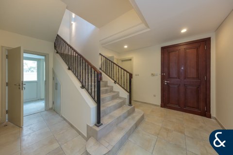Купить виллу в Victory Heights, Dubai Sports City, Дубай: 4 спальни, 350м², № 75899 - фото 6