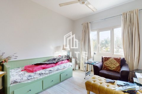 Villa en Meadows, Dubai, 4 dormitorios, № 42168 - foto 15