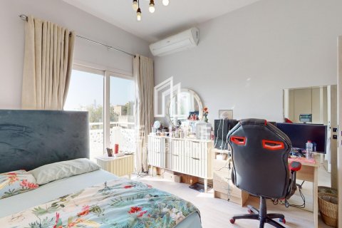 Villa en Meadows, Dubai, 4 dormitorios, № 42168 - foto 13