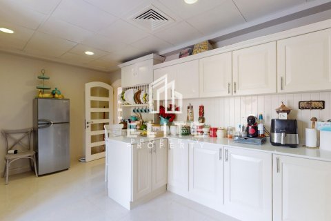 Villa en Meadows, Dubai, 4 dormitorios, № 42168 - foto 6