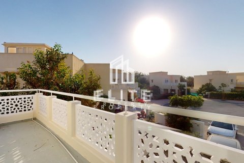 Villa en Meadows, Dubai, 4 dormitorios, № 42168 - foto 28