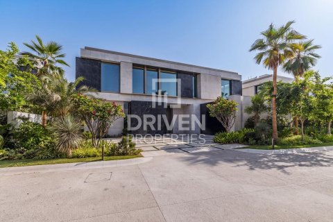 فيلا في The Crescent, نخلة جميرا, دبي 6 غرف نوم , 1760.05 م² رقم 140113 - صورة 1