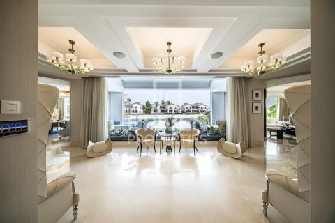 Villa en Signature Villas, Palm Jumeirah, Dubai, 6 dormitorios, 1365.12 m², № 140115 - foto 9
