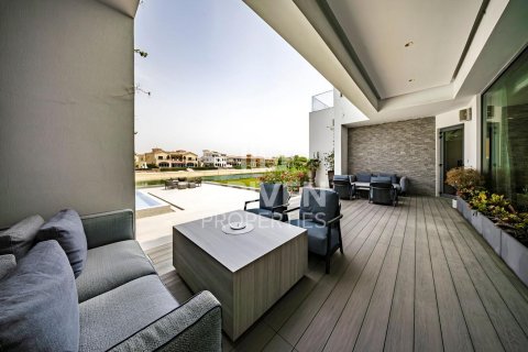 Villa en Signature Villas, Palm Jumeirah, Dubai, 6 dormitorios, 1365.12 m², № 140115 - foto 29