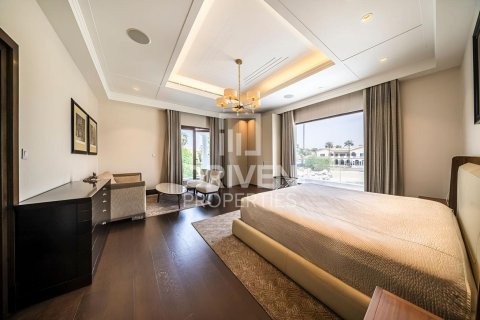 Villa en Signature Villas, Palm Jumeirah, Dubai, 6 dormitorios, 1365.12 m², № 140115 - foto 14