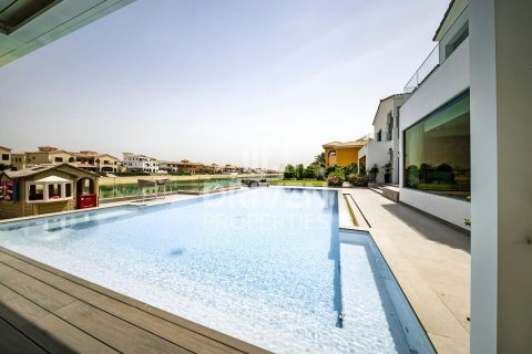 Villa en Signature Villas, Palm Jumeirah, Dubai, 6 dormitorios, 1365.12 m², № 140115 - foto 30