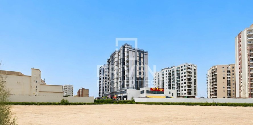 Land in Liwan, Dubai Land, Dubai 2250.02 sq.m. № 140116