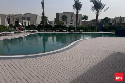 Townhouse in Dubai 4 bedrooms, 245.6 sq.m. № 58258 - photo 7
