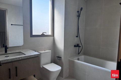 Townhouse in Dubai 4 bedrooms, 245.6 sq.m. № 58258 - photo 2