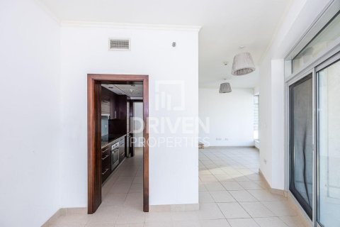 Apartment in Burj Views, Downtown Dubai (Downtown Burj Dubai), Dubai 1 bedroom, 84.45 sq.m. № 129396 - photo 9