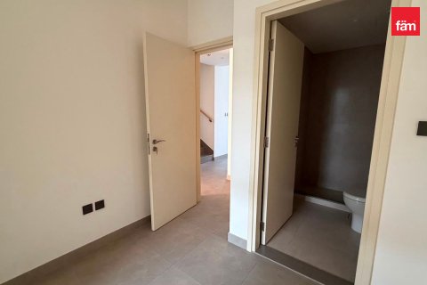 Townhouse in Dubai 3 bedrooms, 144.8 sq.m. № 115421 - photo 11