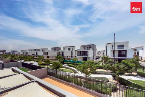 Villa en Dubai, 4 dormitorios, 456 m², № 115422 - foto 21