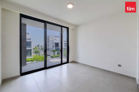 Villa en Dubai, 4 dormitorios, 456 m², № 115422 - foto 12