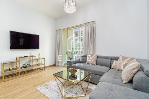 Apartment in Al Arta, Greens, Dubai studio, 69 sq.m. № 85657 - photo 2