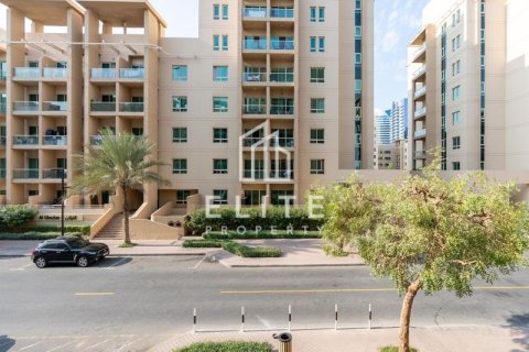 Apartment in Al Arta, Greens, Dubai studio, 69 sq.m. № 85657 - photo 25