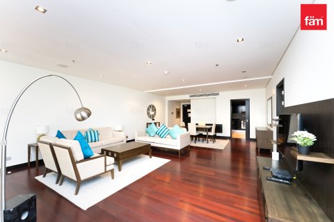 Apartment in Palm Jumeirah, Dubai 1 bedroom, 142.6 sq.m. № 83542 - photo 6