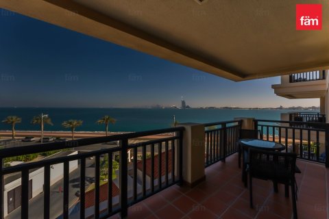 Apartment in Palm Jumeirah, Dubai 1 bedroom, 142.6 sq.m. № 83542 - photo 4