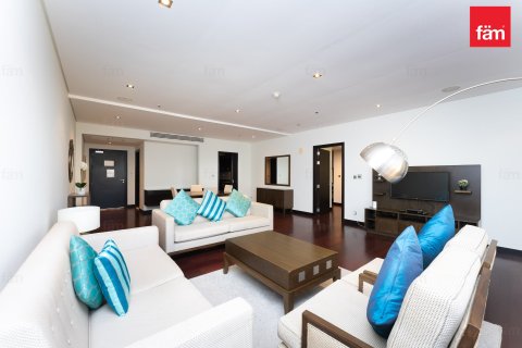 Apartment in Palm Jumeirah, Dubai 1 bedroom, 142.6 sq.m. № 83542 - photo 7