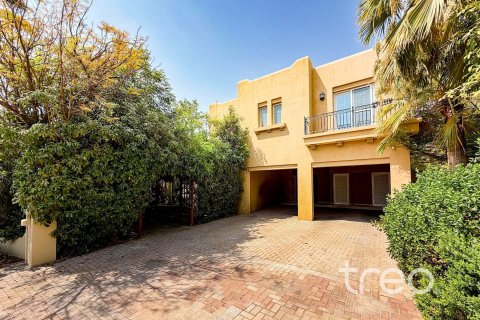 Villa à Arabian Ranches, Dubai, 5 chambres, 405.15 m², № 136316 - photo 17