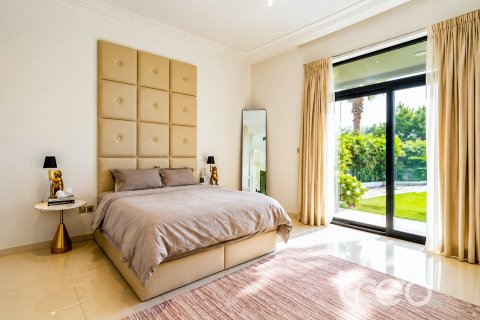 Villa in The Field, DAMAC Hills (Akoya by DAMAC), Dubai 5 bedrooms, 800.82 sq.m. № 136315 - photo 2