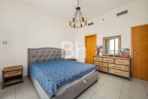 Apartment in Jumeirah Lake Towers, Dubai 1 bedroom, 77 sq.m. № 56196 - photo 6