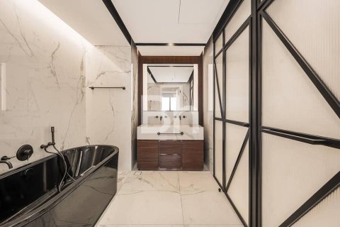 Apartment in Jumeirah Lake Towers, Dubai 3 bedrooms, 162 sq.m. № 56195 - photo 6