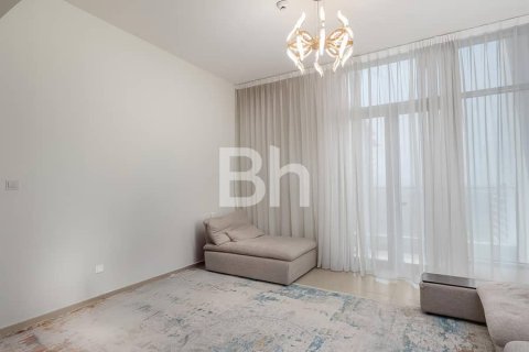 Apartment in Dubai Hills Estate, Dubai 3 bedrooms, 143 sq.m. № 56198 - photo 1