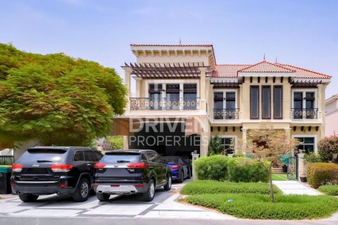 Villa en Hacienda, The Villa, Dubai, 5 dormitorios, 832.5 m², № 129682