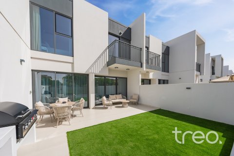Townhouse in Dubai 3 bedrooms, 181.25 sq.m. № 123569