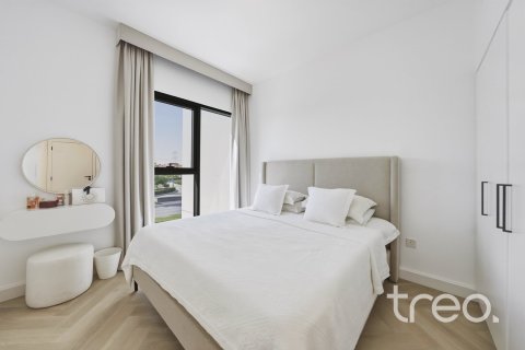 Townhouse in Dubai 3 bedrooms, 181.25 sq.m. № 123569 - photo 14