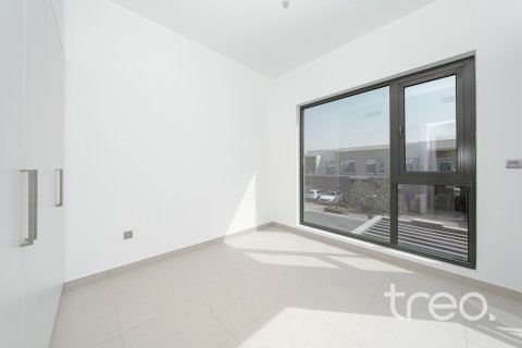 Townhouse in Arabian Ranches 2, Dubai 3 bedrooms, 184.69 sq.m. № 123572 - photo 11