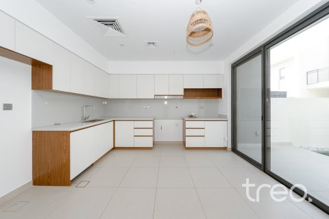 Townhouse in Arabian Ranches 2, Dubai 3 bedrooms, 184.69 sq.m. № 123572 - photo 4
