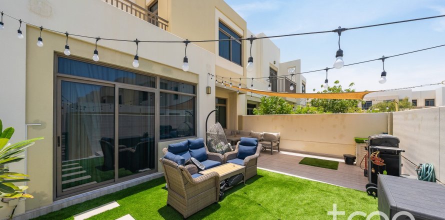 Maison de ville à Noor Townhouses, Town Square, Dubai, 4 chambres, 195 m², № 123571