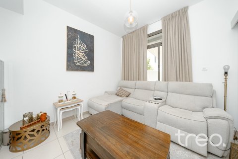 Adosado en Noor Townhouses, Town Square, Dubai, 4 dormitorios, 195 m², № 123571 - foto 11