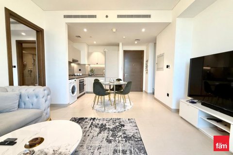 Квартира в Дубае, 2 спальни, 74.7м², № 91882